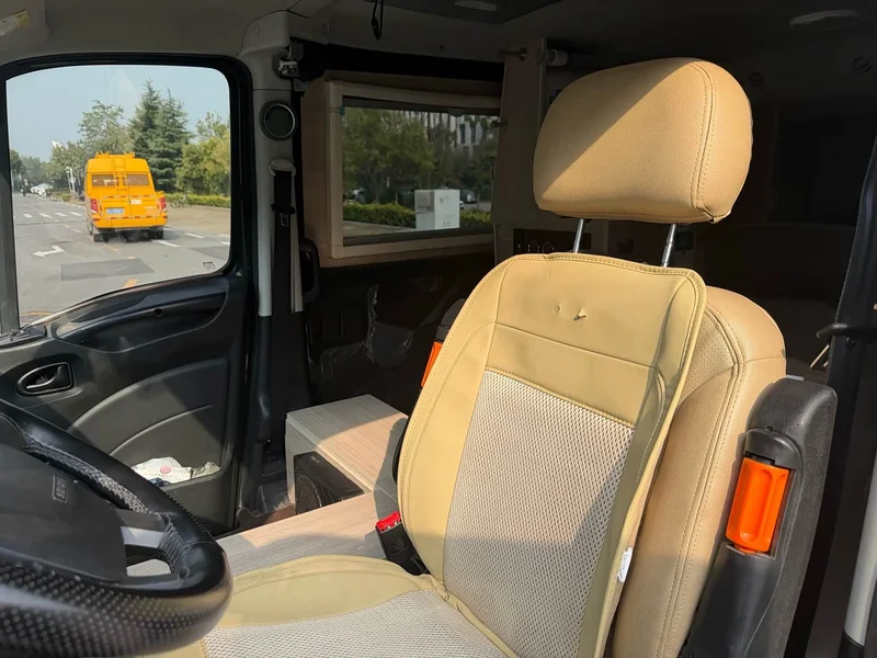 Iveco Eurocargo — фото 9