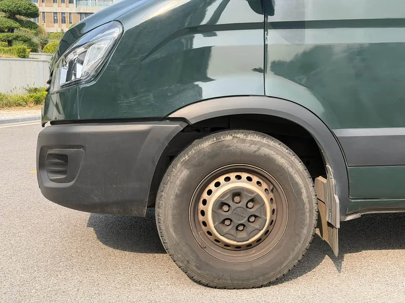 Iveco Eurocargo — фото 10