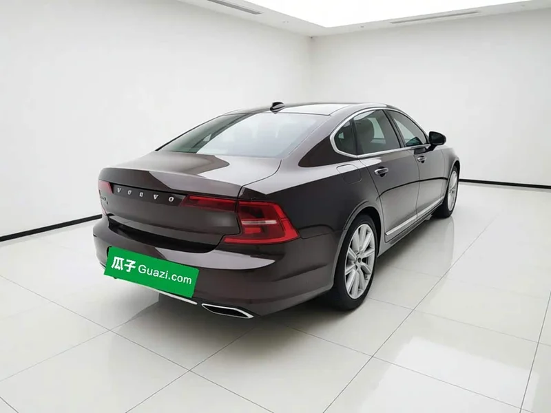 Volvo S90 — фото 6
