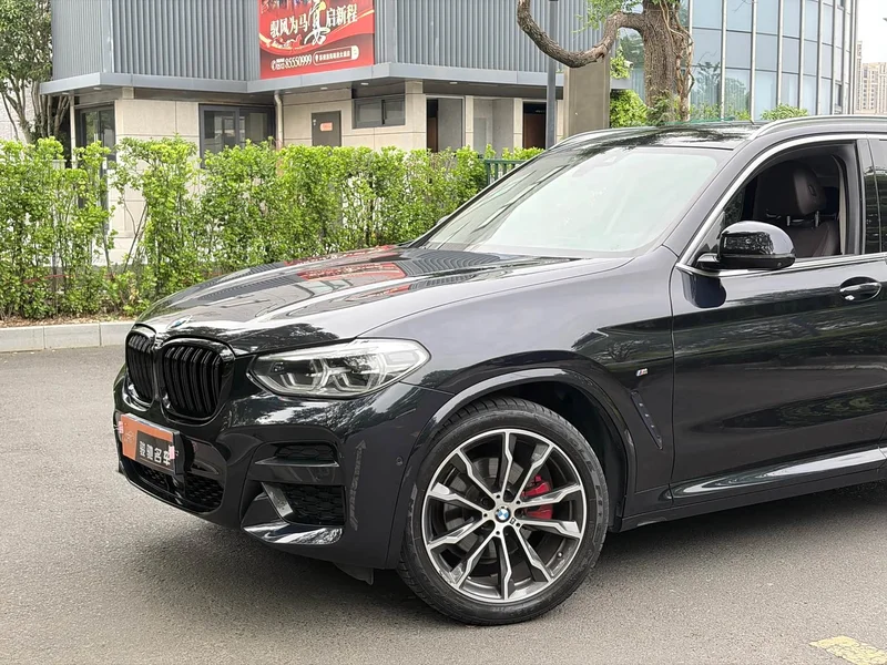 BMW X3 — фото 2