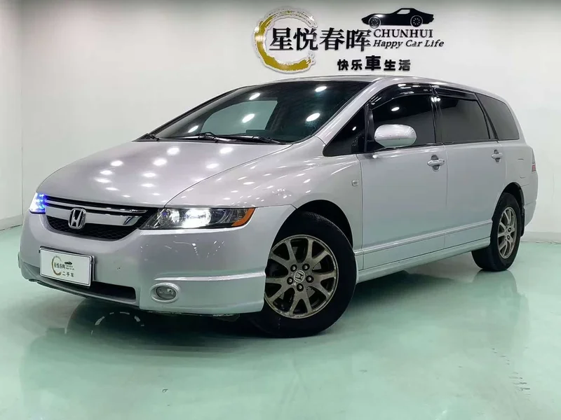 Honda Odyssey — фото 1