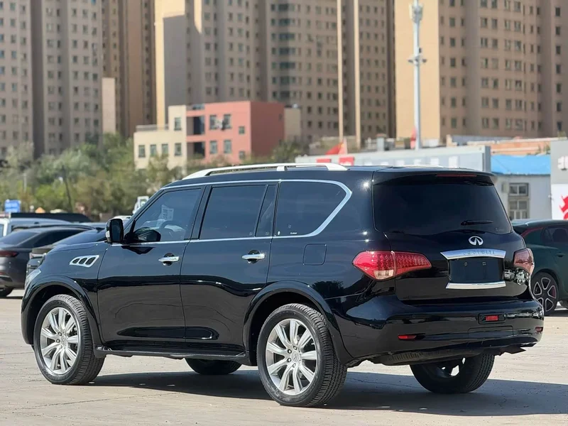 Infiniti QX — фото 7