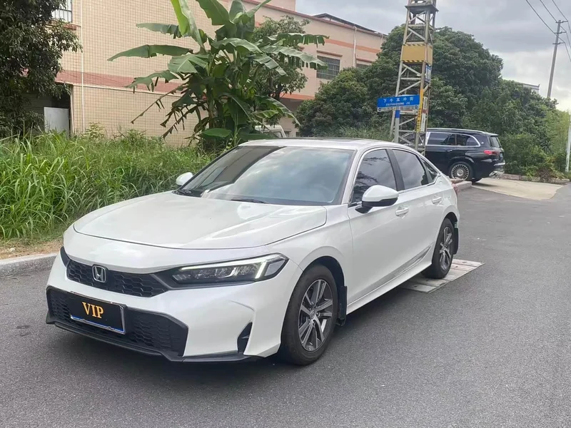 Honda Civic — фото 1