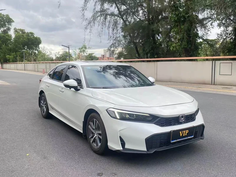 Honda Civic — фото 2