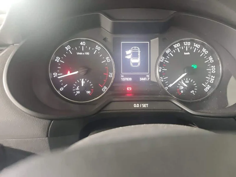 Volkswagen Octavia — фото 13