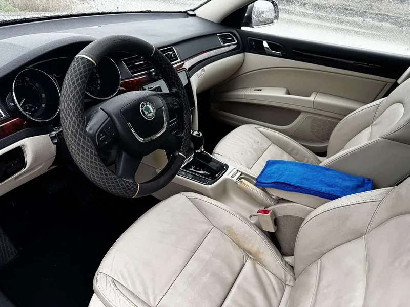 Skoda Superb — фото 5