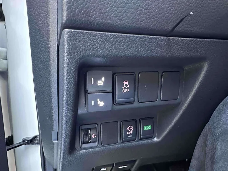 Nissan X-Trail — фото 15