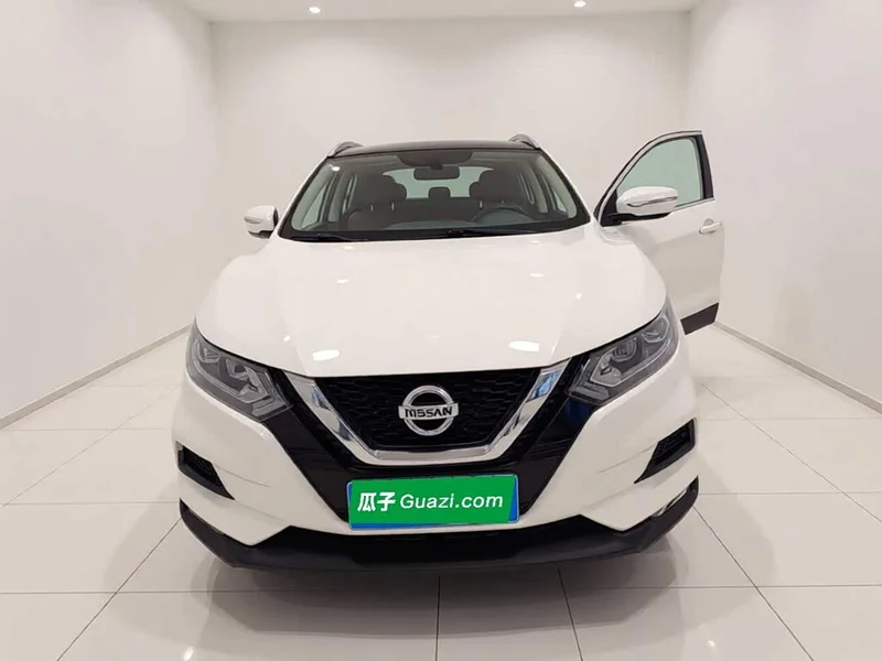 Nissan Qashqai — фото 2