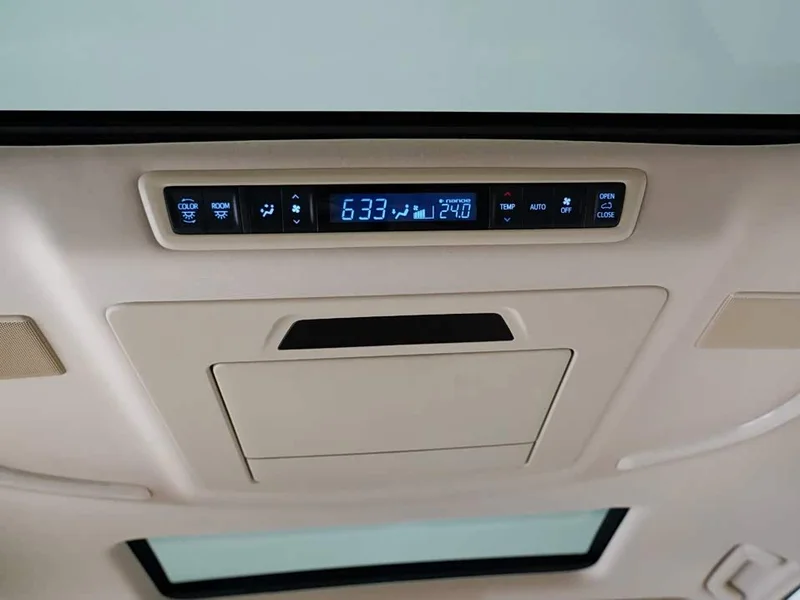 Toyota Vellfire — фото 15