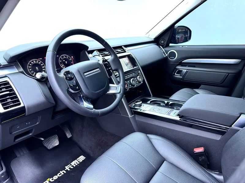 Land Rover Discovery — фото 12