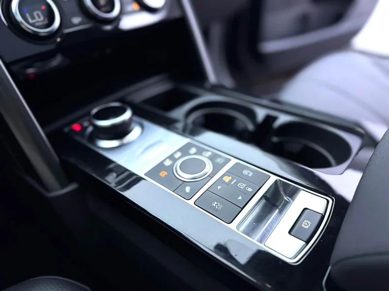 Land Rover Discovery — фото 26