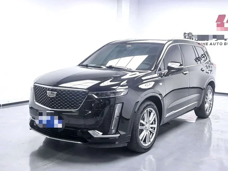 Cadillac XT6 — фото 1