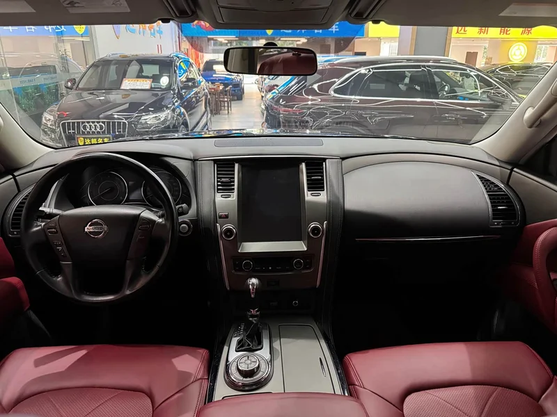 Nissan Patrol — фото 10