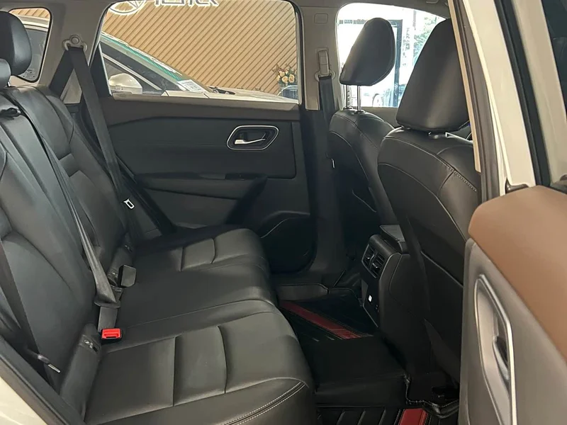 Nissan X-Trail — фото 11