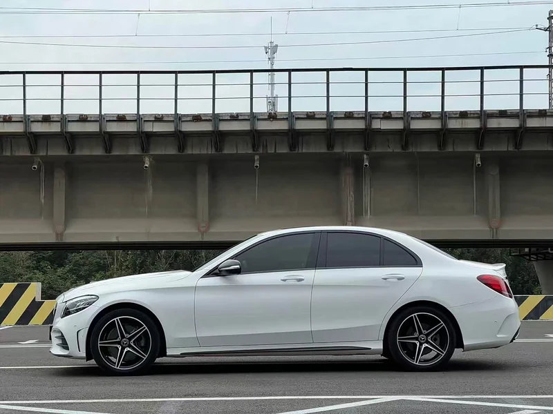 Mercedes-Benz C-Class — фото 9