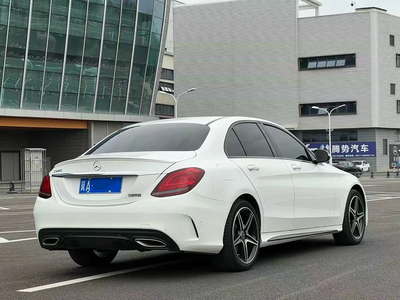 Mercedes-Benz C-Class — фото 10