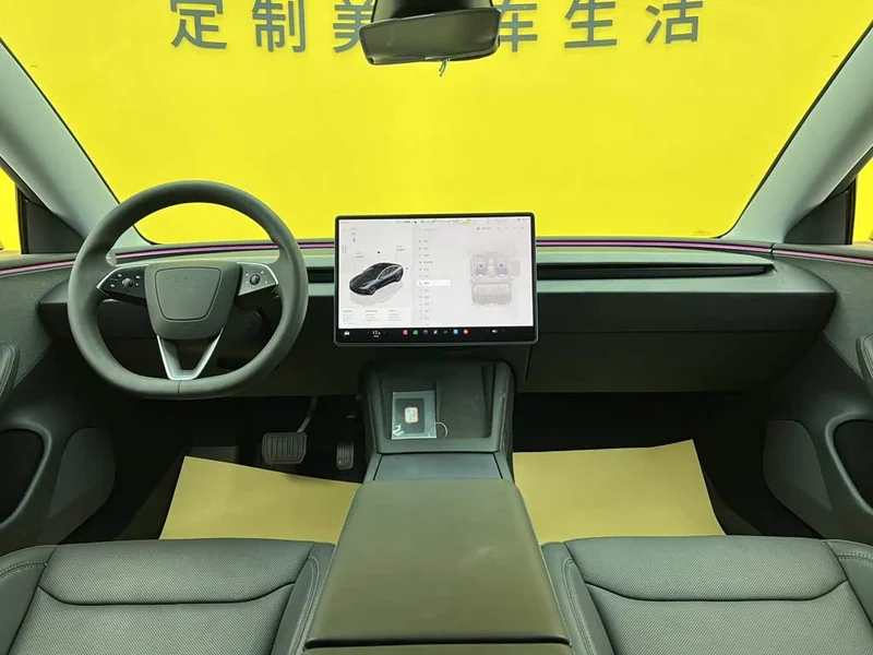Tesla Model 3 — фото 37