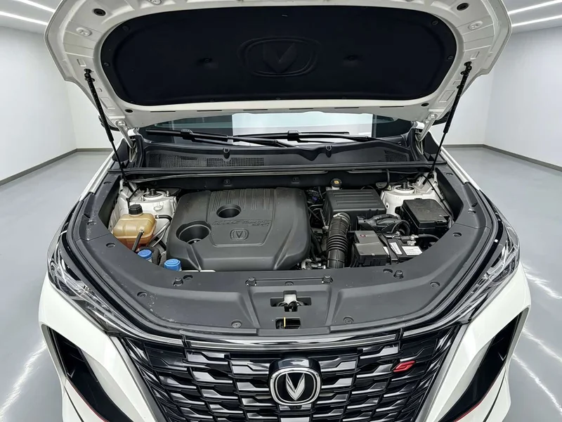 Changan CS75PLUS — фото 18
