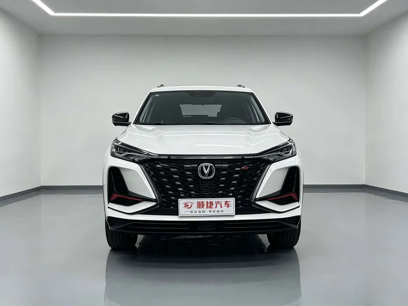 Changan CS75PLUS — фото 2