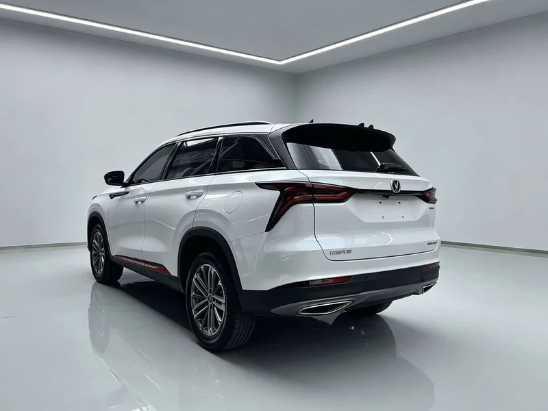 Changan CS75PLUS — фото 9