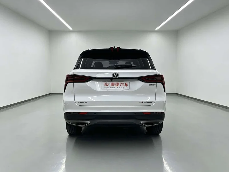 Changan CS75PLUS — фото 10