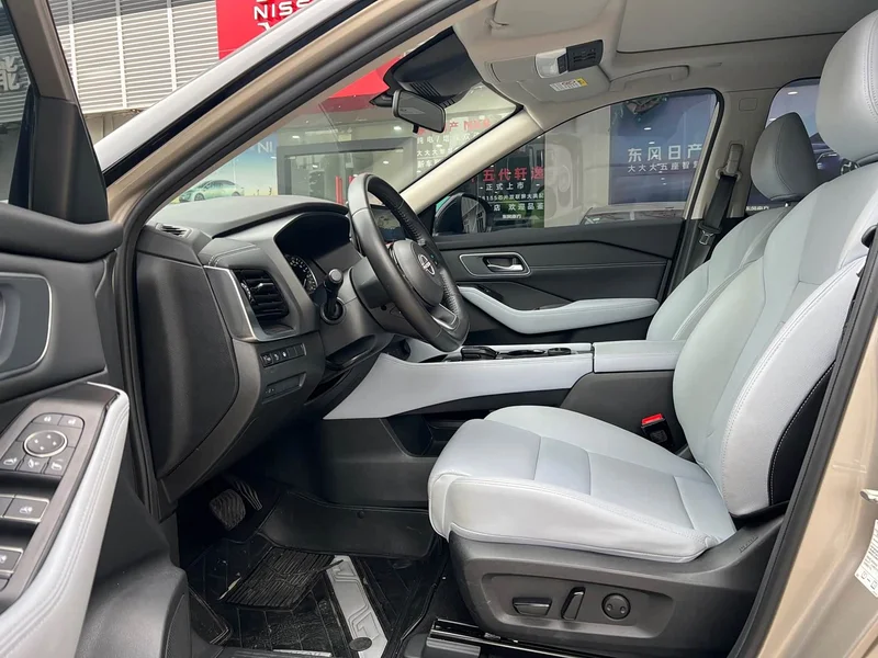 Nissan X-Trail — фото 13