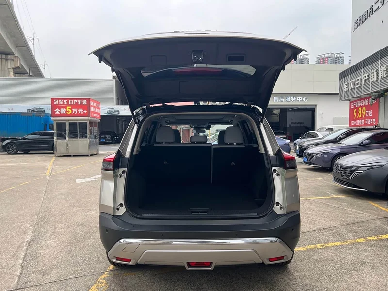 Nissan X-Trail — фото 18