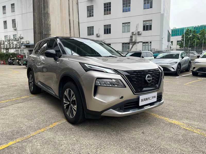 Nissan X-Trail — фото 3