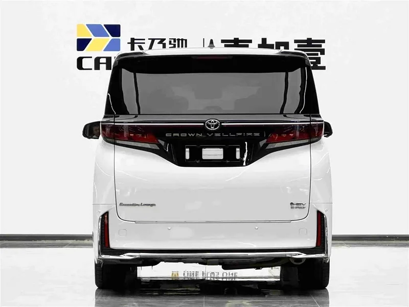 Toyota Vellfire — фото 5