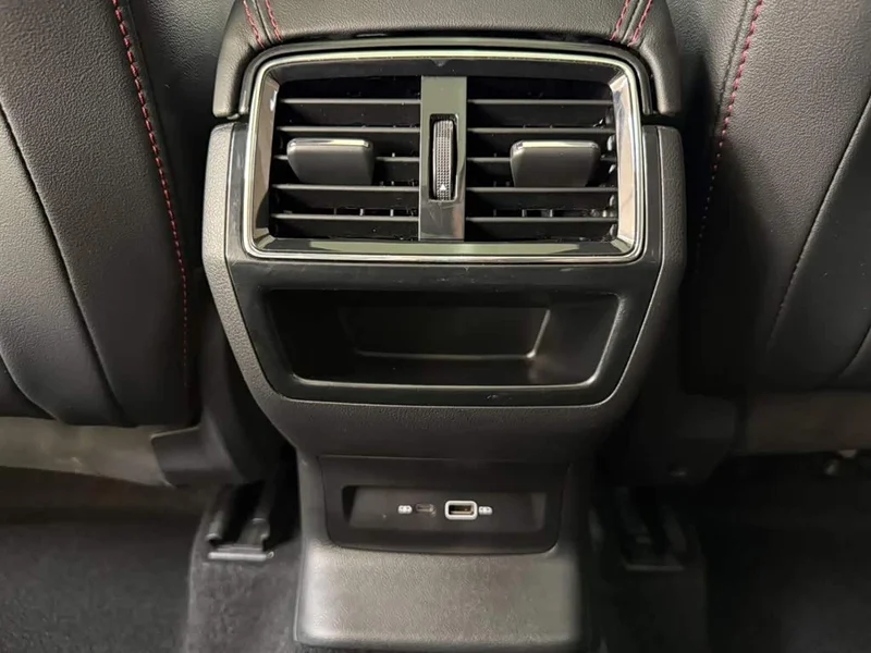 Skoda Karoq — фото 19