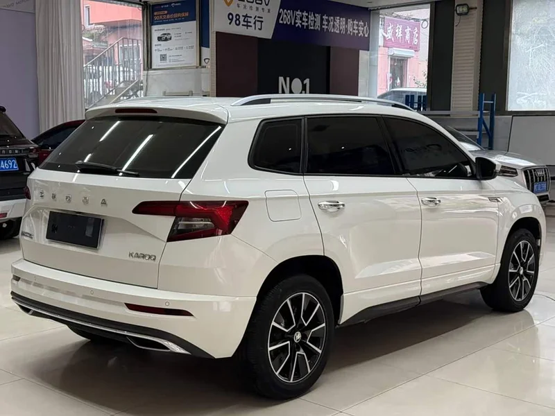 Skoda Karoq — фото 4