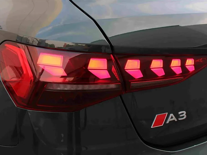 Audi A3 — фото 13