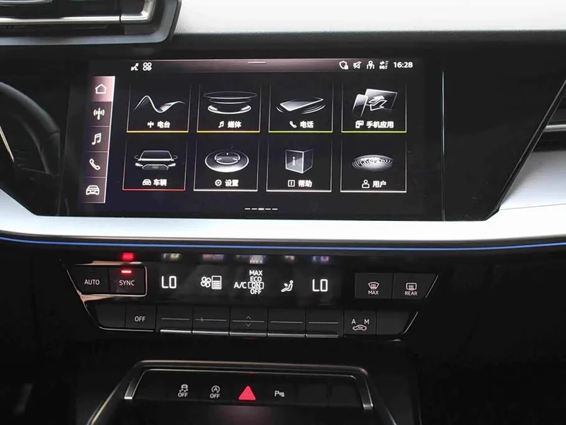 Audi A3 — фото 10
