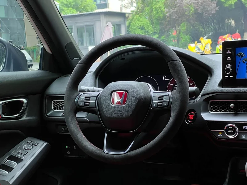 Honda Civic — фото 16