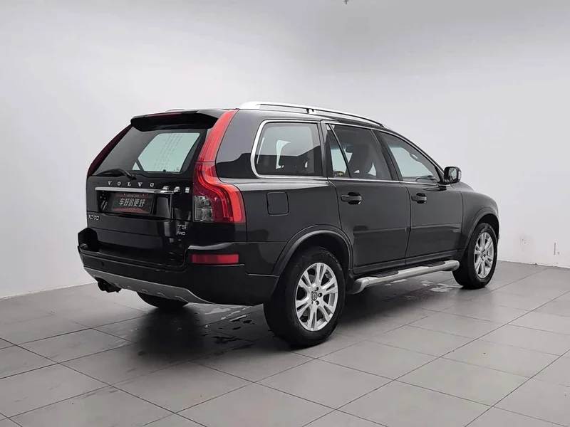 Volvo XC90 — фото 2