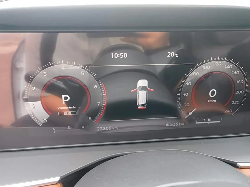 Nissan Pathfinder — фото 14