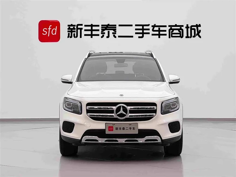 Mercedes-Benz GLB — фото 2