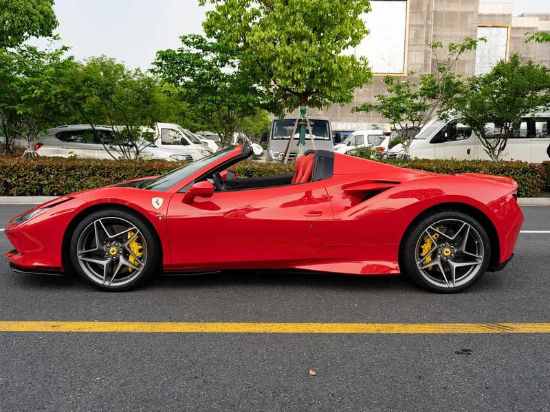 Ferrari F8 — фото 4