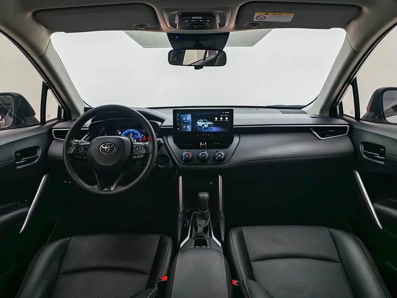 Toyota Corolla Cross — фото 14
