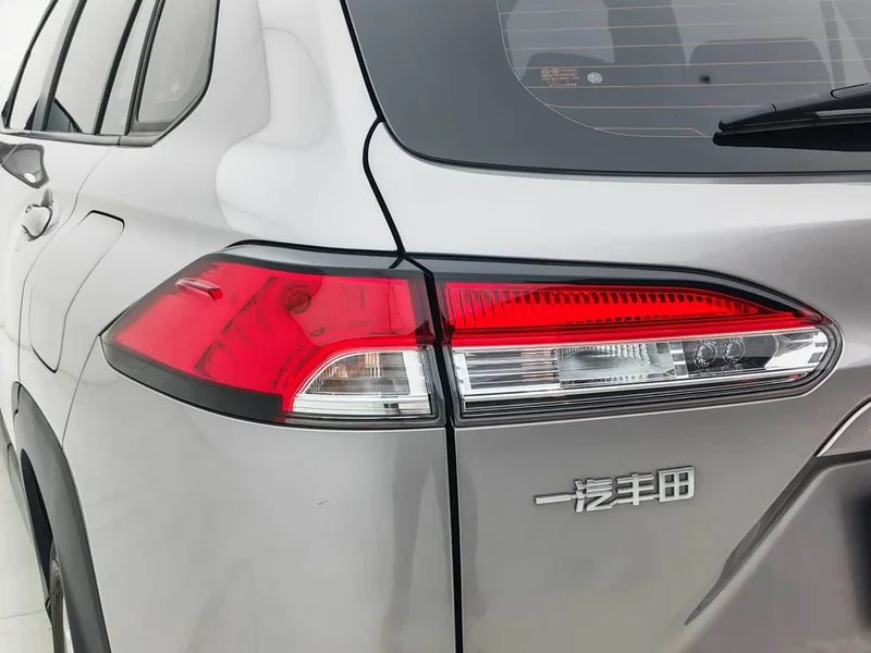 Toyota Corolla Cross — фото 20
