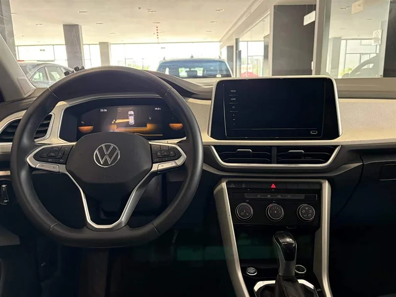 Volkswagen T-ROC Tange — фото 14