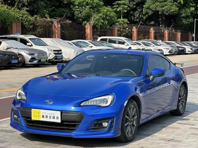 Subaru BRZ — фото 1
