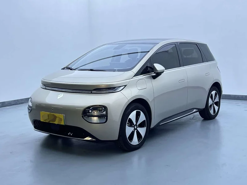 Baojun Yunduo — фото 1