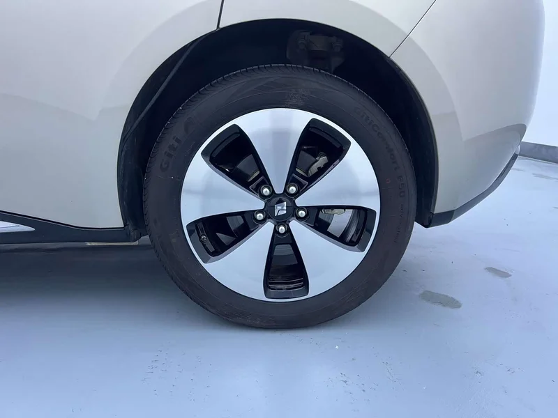 Baojun Yunduo — фото 13