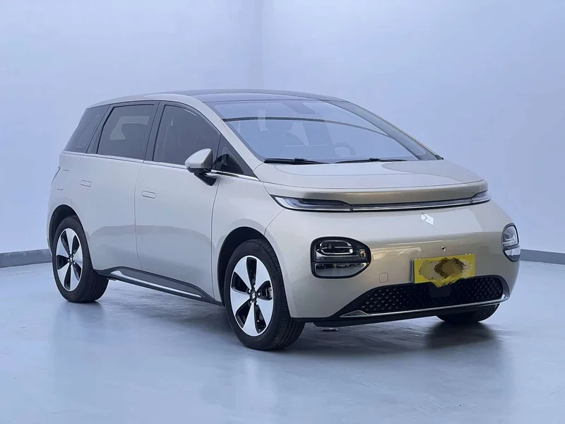 Baojun Yunduo — фото 17