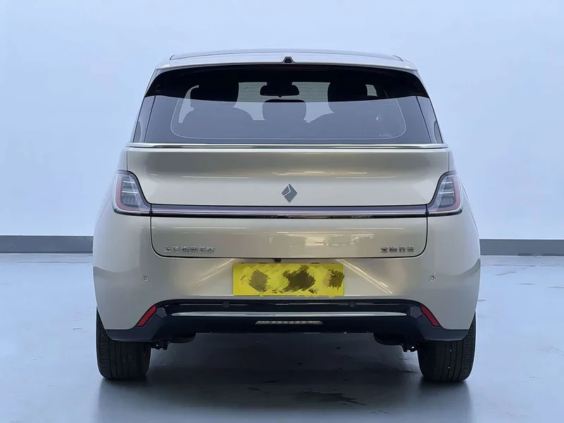 Baojun Yunduo — фото 20
