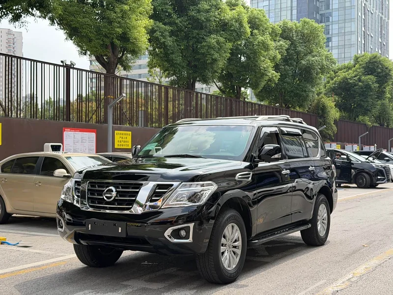 Nissan Patrol — фото 2