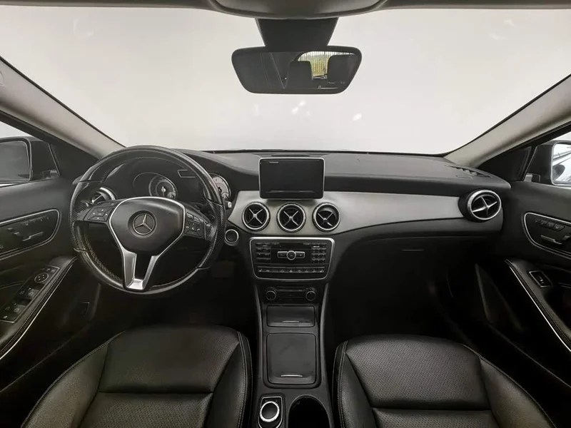 Mercedes-Benz GLA — фото 5