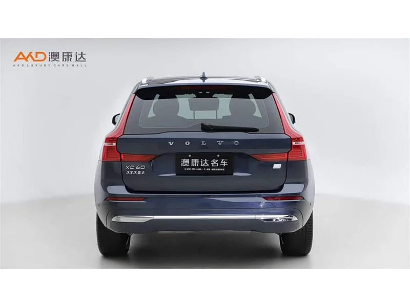 Volvo XC60 — фото 4