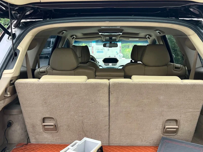 Acura MDX — фото 12